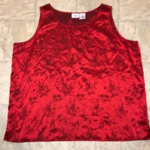 Liz Baker red floral tank 3X. NWOT.